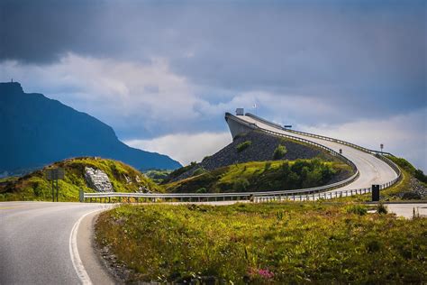 Atlantic Ocean Road, an impressive drive in Norway