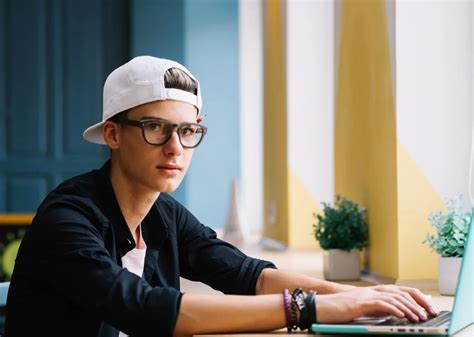 Веб дизайн для детей от 11 лет. Курсы HTML CSS и JavaScript в маленьких ...