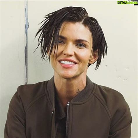 Ruby Rose Instagram – This is how long my hair will be when we are out ...
