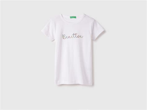 Regular Round Neck Solid T-Shirt – United Colors of Benetton Store