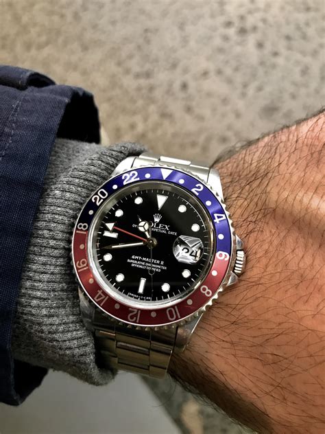 [Rolex] GMT-MASTER II w/ Pepsi Cola Bezel : r/Watches