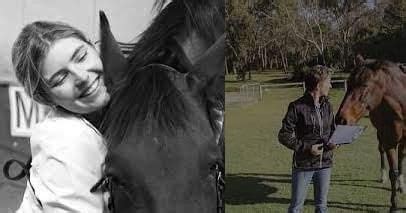 Functional Health presented by Thirza Hendriks and Emma Loftus ...