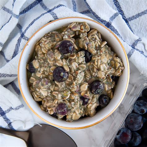 Blueberry Matcha Overnight Oats - Nutrition to Fit | Lindsey Janeiro - Simple, Healthy Recipes ...