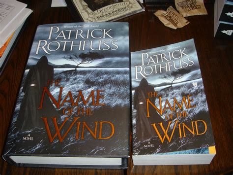 The Difference Between Hardcover Books and Softcover Books