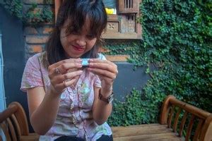 Melinting Pakai Tangan atau Alat Rolling Tembakau?