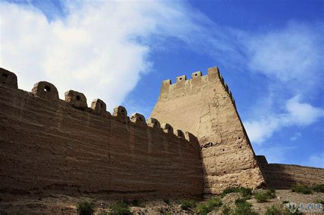 新疆克孜尔有处烽燧，是丝绸之路上保存最古老，也是最完好的遗址-克孜尔尕哈烽燧