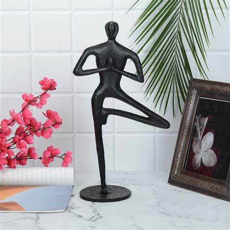 Home Decor Accents - Decorative Sculptures & Showpiece For Home Decor ...
