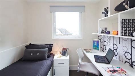 University of West London: Must-Know Facts for Students