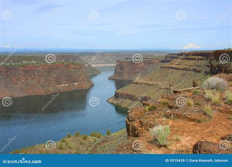 Lake Billy Chinook stock image. Image of state, northwest - 9315439