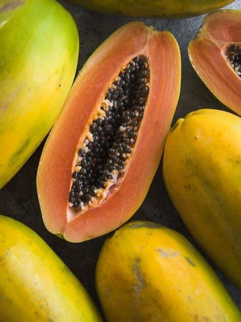क्या पपीता खाने से बॉडी में बढ़ती है गर्मी? - Does eating papaya ...