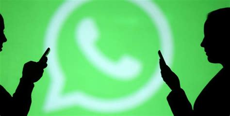 WhatsApp Testing Fingperint Authentication for Chats