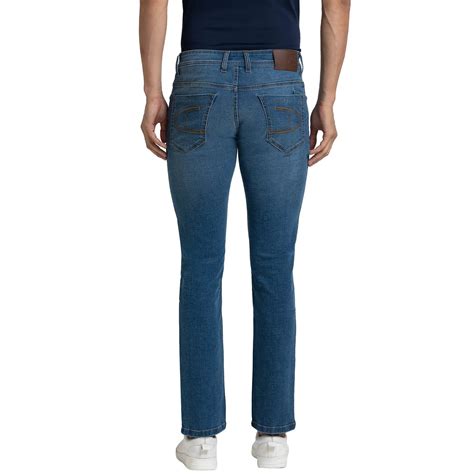 Men Blue Tapered Fit Yarn Dyed Cotton Blend Jeans – MyRaymond
