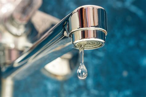 What Causes A Faucet To Drip | Plumb-Tech