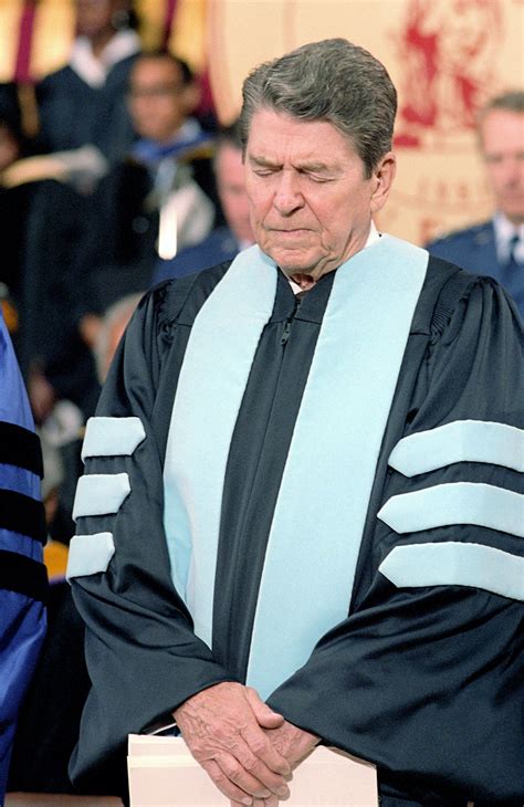 Ronald Reagan 的图像结果