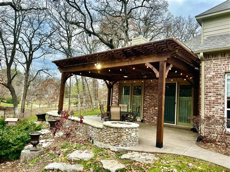 Outdoor Living Learning Center | Modern Woodscapes