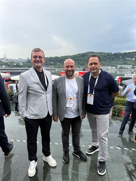 Ankara’da yapımı süren Yaka Beytepe olarak, Perakende Günleri ...