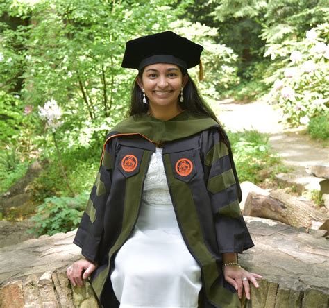 Meet Doctor of Pharmacy alumna, Eshita Karnik, a PGY-1 Acute Care ...
