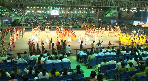 400 artists celebrate 'Ek Bharat, Shreshtha Bharat'; Surat mesmerised ...