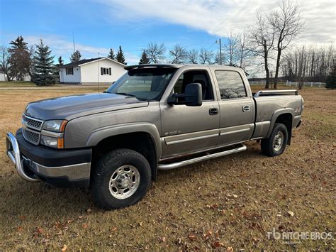 2006 Chevrolet Silverado 2500HD Silverado 4x4 Crew Cab Pickup | Ritchie ...