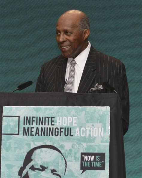 Vernon Jordan Calls for Renewed Hope and Meaningful...
