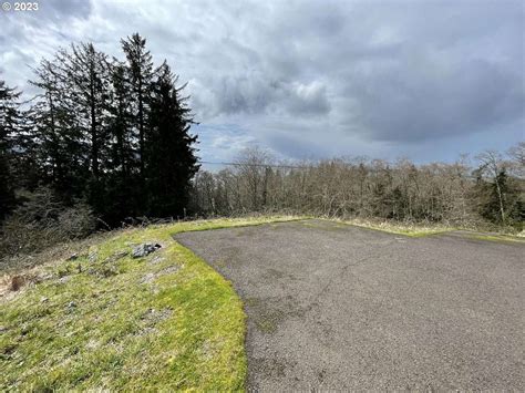 0.23 Acres of Residential Land for Sale in Bay City, Oregon - LandSearch