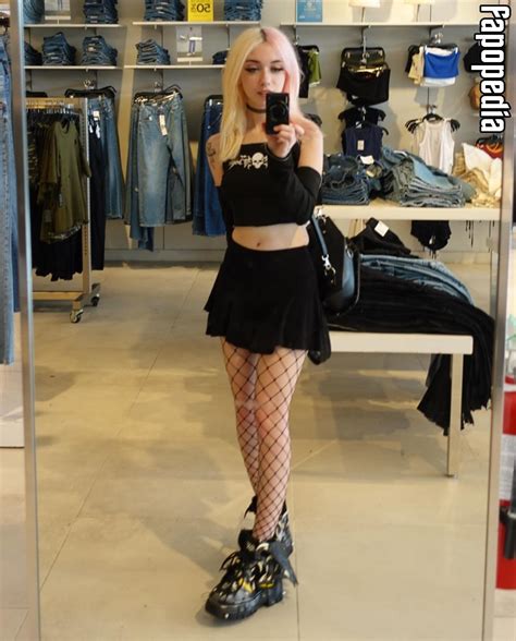 Iluvmeww Nude Leaks - Photo #2558421 - Fapopedia