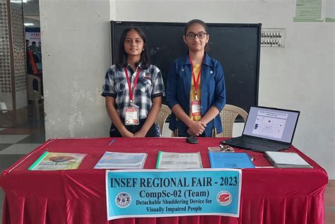 CompSc-02 (Team) Detachable Shuddering Device for Visually Impaired ...