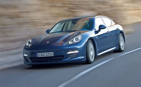 Porsche reveals first Panamera interior images and canadian prices ...