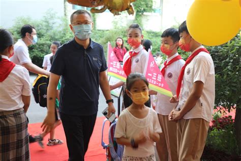 童心向未来，郑州市金水区纬五路第一小学举行一年级新生入学仪式-大河新闻