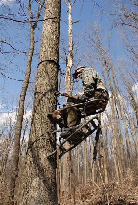 How To Use A Climber Tree Stand - Garcia Searattables