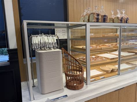 Sneak Peek inside Paris Baguette's west side location | Wichita By E.B.