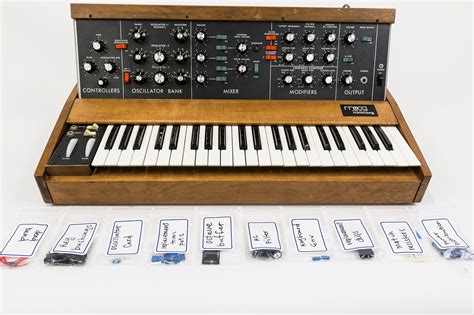 Image result for Minimoog Space Sound Tutorial