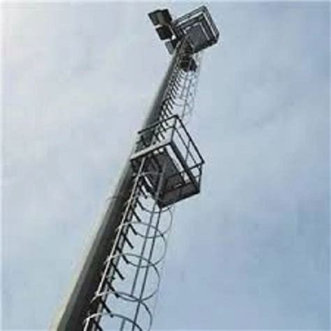 High Mast Pole - Ladder Type High Mast System Manufacturer from Ahmedabad