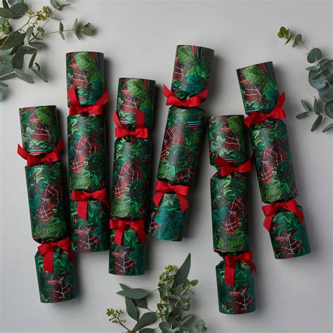 Best Luxury Christmas Crackers UK | Chase and Wonder