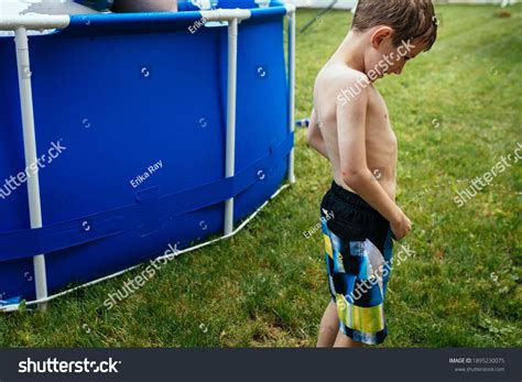 Trending Urinating On The Floor That Inspire