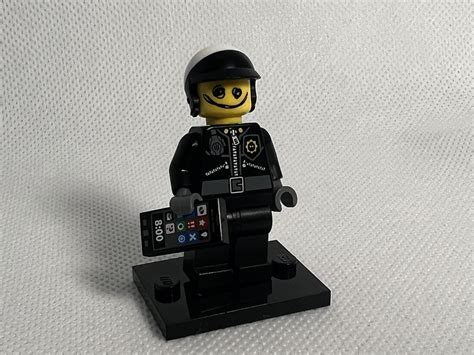 The Lego Movie Good Cop Minifigure