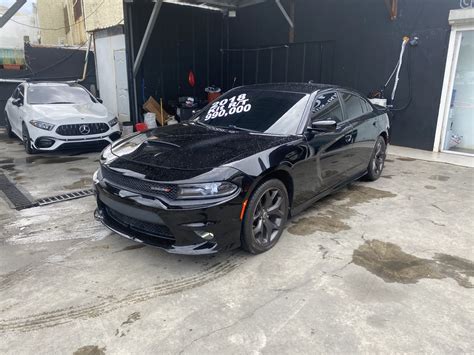 Dodge Charger RT 2018 - Solo Conocedores