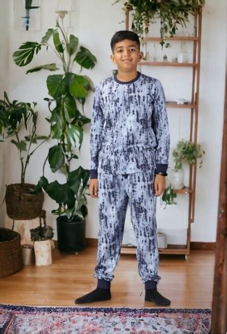 Buy Kids Wear Dresses For Boys & Girls Online | Kiddopanti