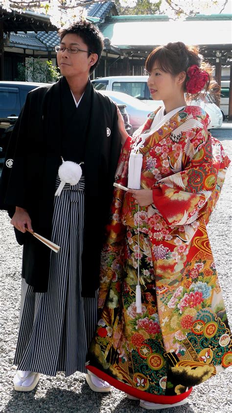 Japanese clothing - Wikipedia