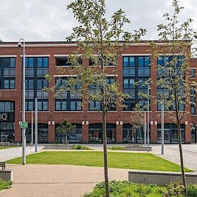 Noson Agored Fin Nos SA1 Abertawe Y Drindod Dewi Sant 01 Chwefror 2024 ...