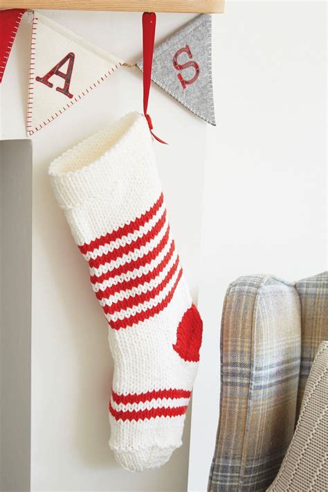 Free Printable Knitted Christmas Stocking Patterns