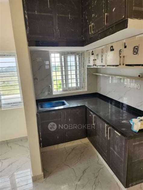 Independent House Central Telecom Society Rent - WITHOUT BROKERAGE Semi ...