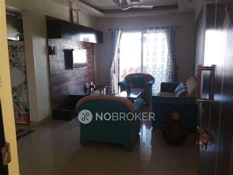 Solitaire chs ltd Dhanori - Without Brokerage Semi-furnished 2 BHK Flat ...