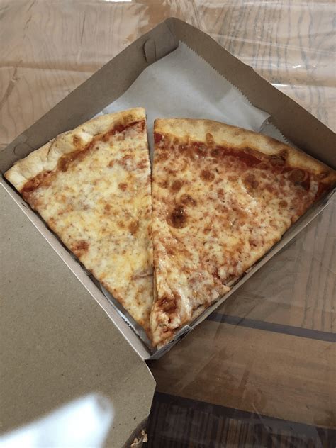Calorie estimate for these 2 slices of Pizza? : r/caloriecount