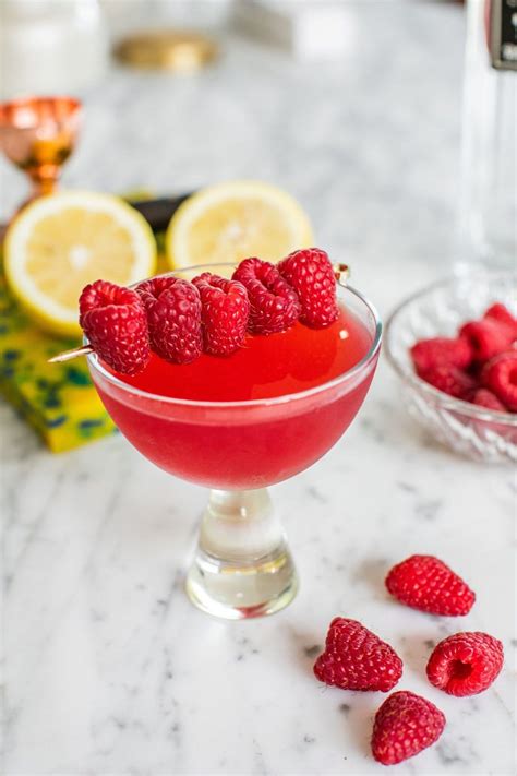 Raspberry Martini - Everyday Elizabeth