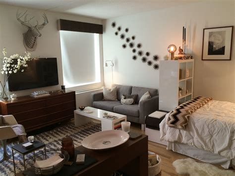 5 Studio Apartment Layouts That Just Plain Work | Apartment layout ...