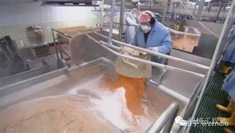 实拍中国双汇火腿肠的生产过程自动化流水线_腾讯视频