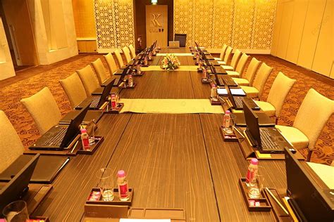 Conference Hall Background 的图像结果