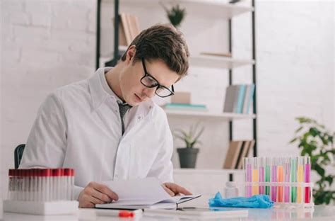 Role of Gold Investment Portfolios Amidst Volatility and Market Trigge