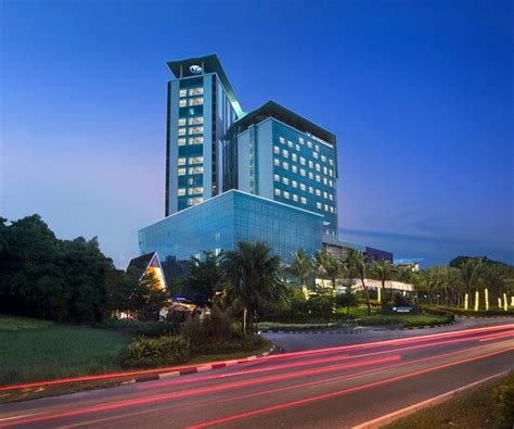 WYNDHAM PANBIL BATAM (Kabil) - Hotel Reviews, Photos, Rate Comparison ...